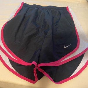 Women's Nike Dri Fit Athletic Shorts XS